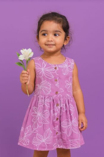 “Sleeveless Muslin Baby Frock – Ultra Soft Double Layer Top | Lightweight & Breathable Dress”